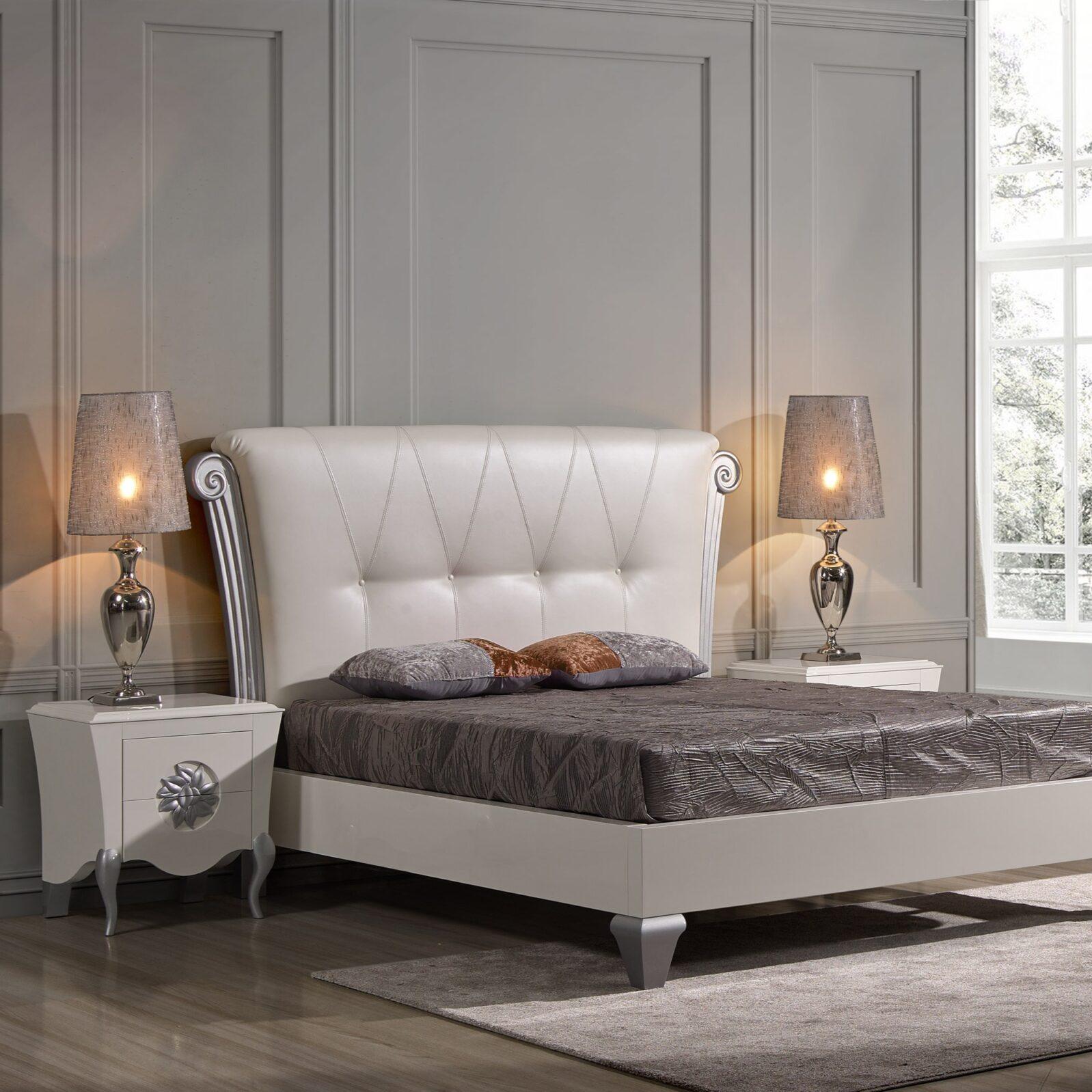 CITY 1C Quarto moderno com cama e mesas de cabeceira brancas