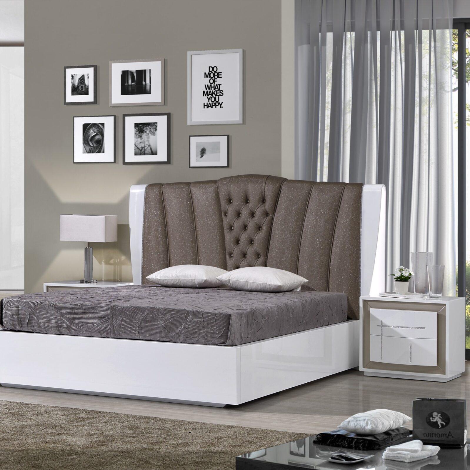 NOKIA 02 Quarto moderno com cama estofada e decoração elegante