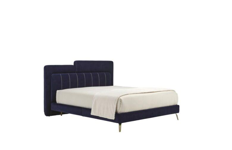 Cama dupla moderna com estofos azuis