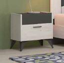 Mesa de cabeceira moderna bicolor junto à cama